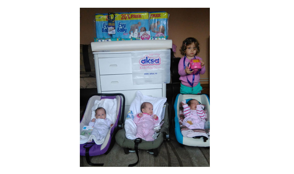 Keprom and Aksa support the Inđija triplets